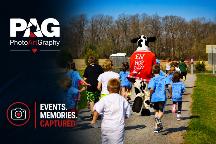 children and Chick-Fil-A cow running in a kids fun run in Shrewsbury, PA